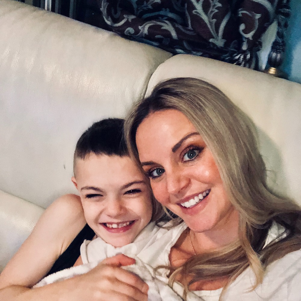 Meet your Posher, Cortese